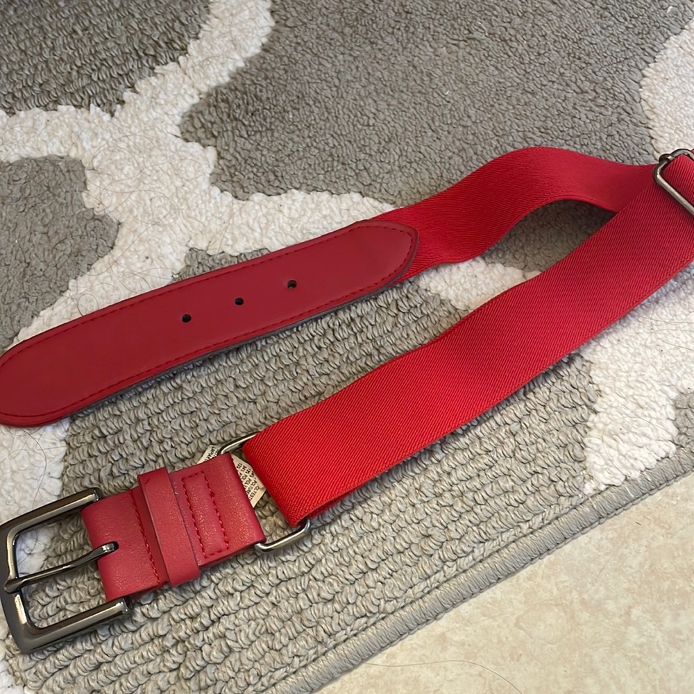 Like new baseball belt